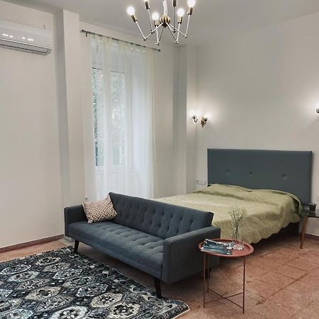 Olive Apartment Renovated 2022 Pireu Exterior foto