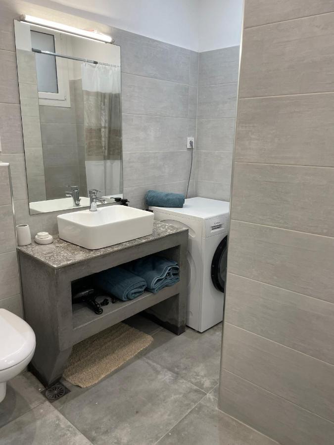 Olive Apartment Renovated 2022 Pireu Exterior foto